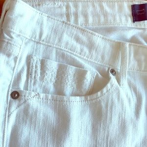 Levi of San Francisco capris